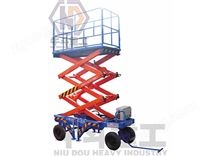 剪叉式移动升降平台